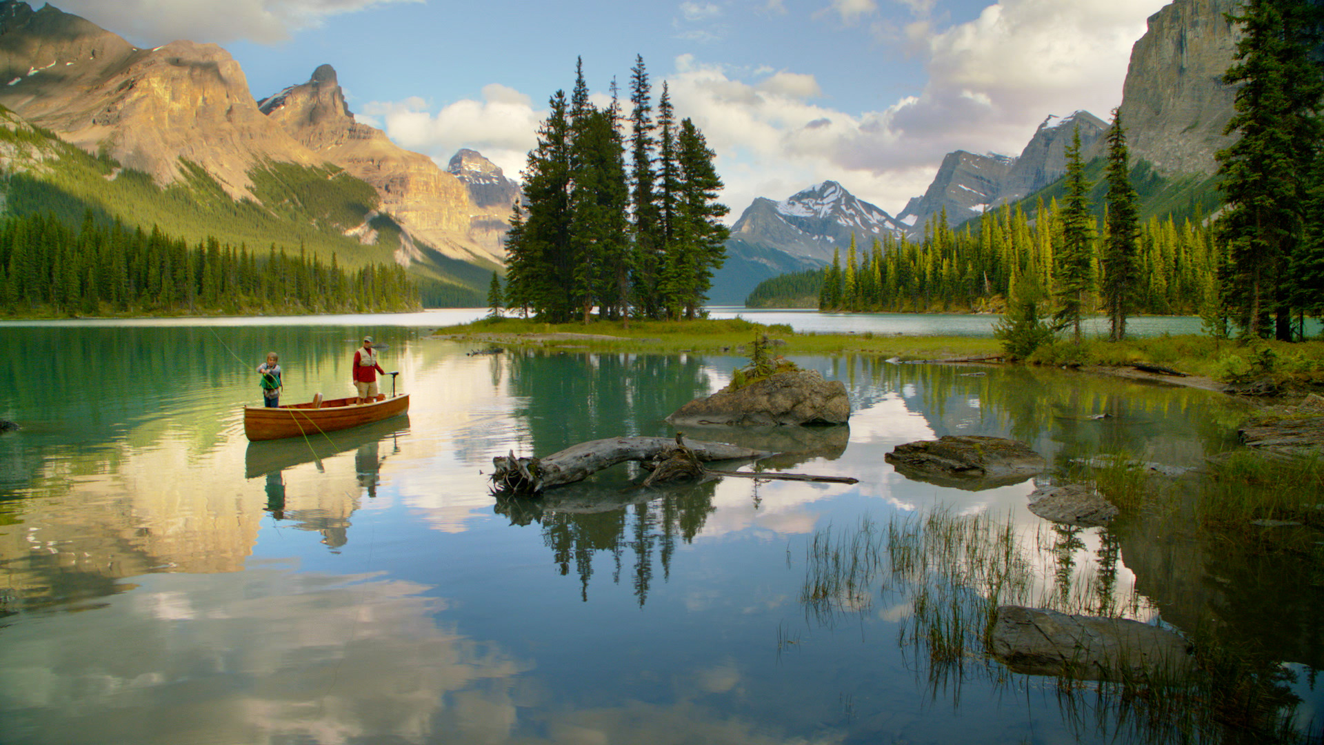 Maligne Lake
